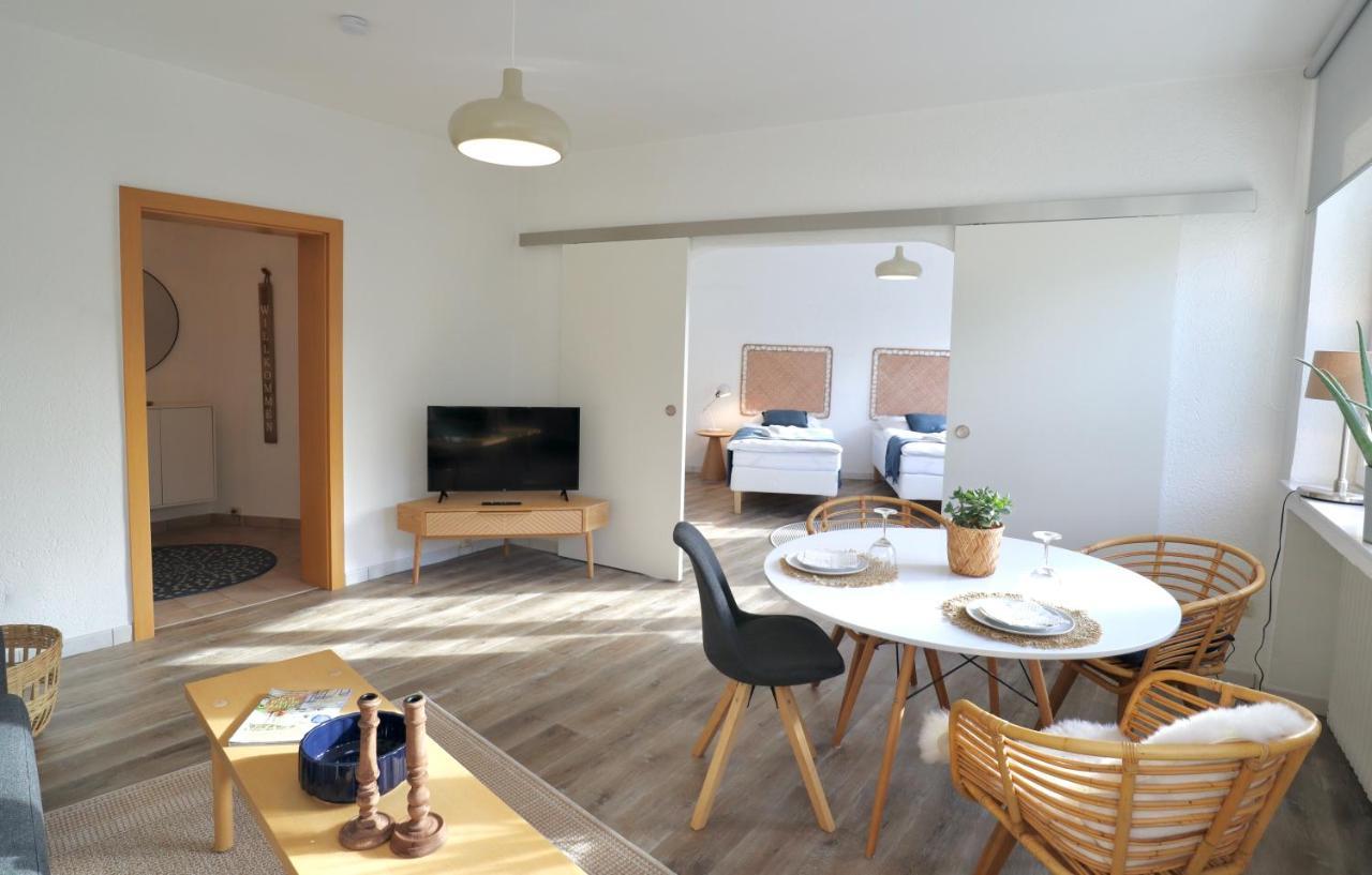 Boho Apartment: Netflix + Balcony + Bathtub Essen Dış mekan fotoğraf