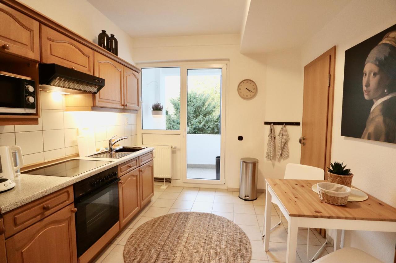 Boho Apartment: Netflix + Balcony + Bathtub Essen Dış mekan fotoğraf